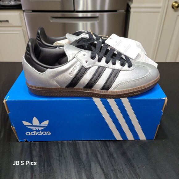 Adidas SAMBA OG Originals Silver Metallic Black Gum Women's JI4218 - Picture 9 of 16